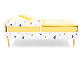 Кровать Stumpa Классика с бортиком рисунок Треугольники желтый, синий в Трёхгорном - tryohgornyj.mebel74.com | фото 3